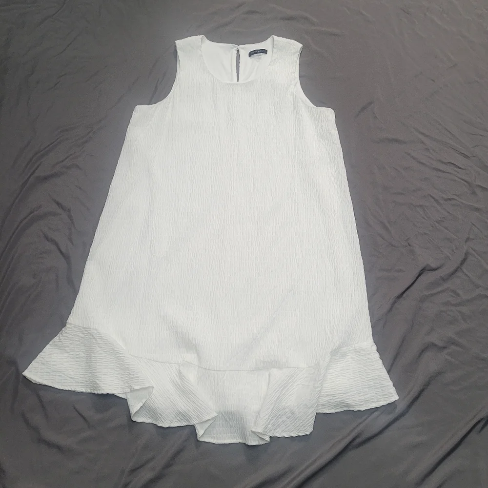 $Tommy Hilfiger White Flowy Dress,  Size 12 - Picture 4 of 10